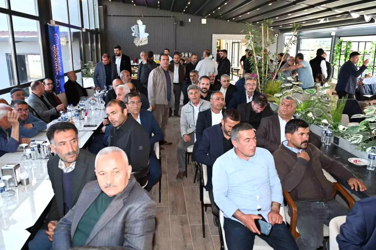 AK Parti heyeti Akçadağ\'da incelemede bulundu