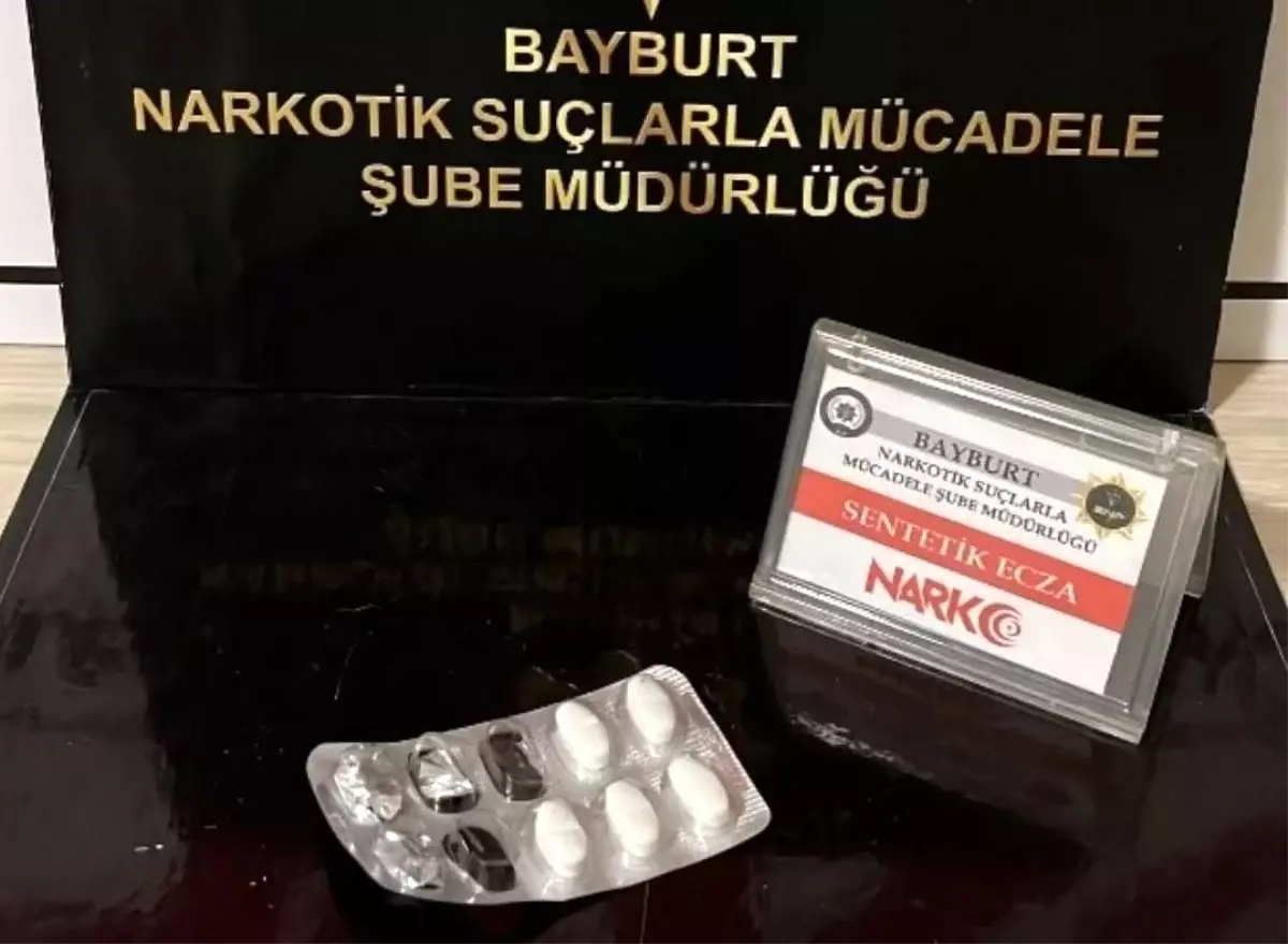 Bayburt\'ta Sentetik Hap Ele Geçirildi
