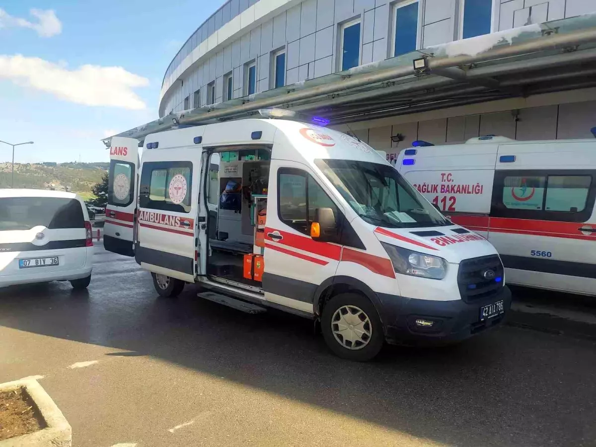 Beyşehir\'de Hayvan Pazarında Bıçaklama Olayı