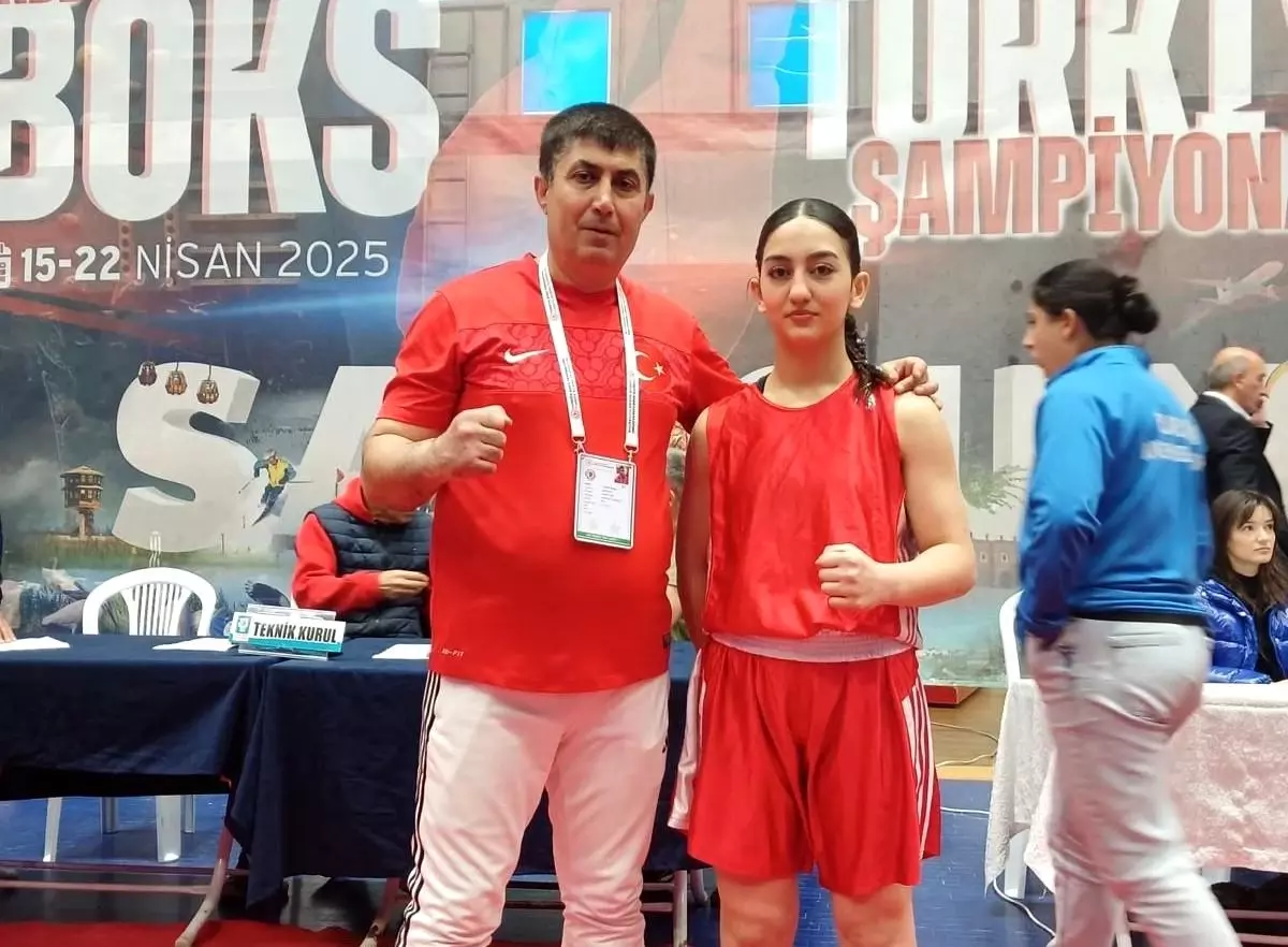 Erzincanlı Boksörler U22 Şampiyonası\'nda