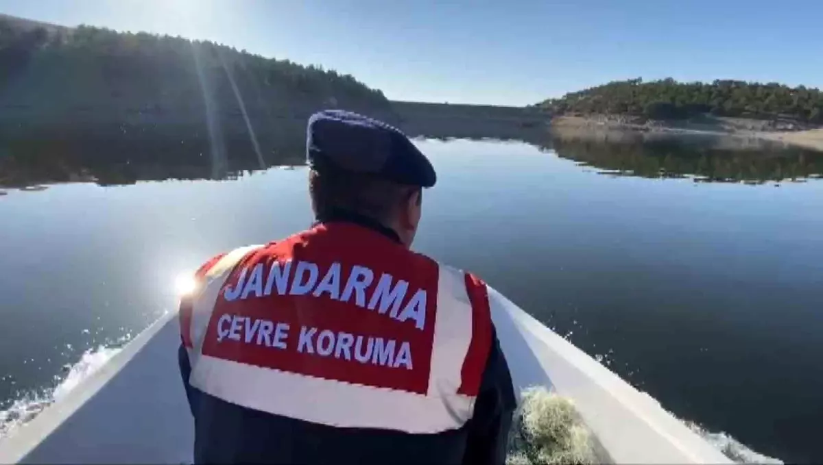 Aksaray\'da Kaçak Avcılara Operasyon