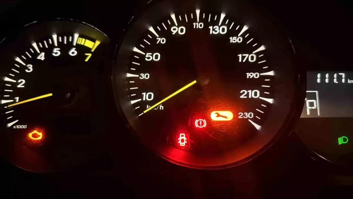 Arıza Işıkları Hayati Önem Taşıyor