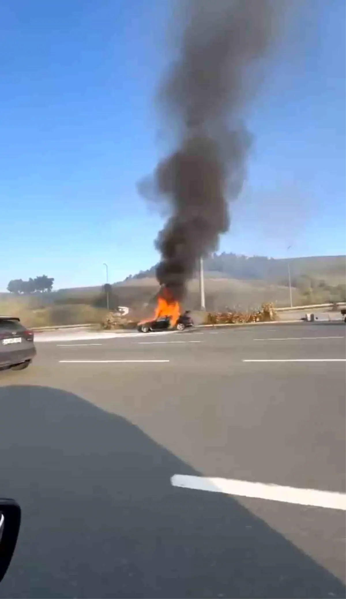 Bursa Otobanı\'nda Araç Yangını