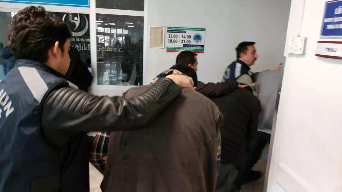 Samsun\'da Silah Kaçakçılığı Operasyonu