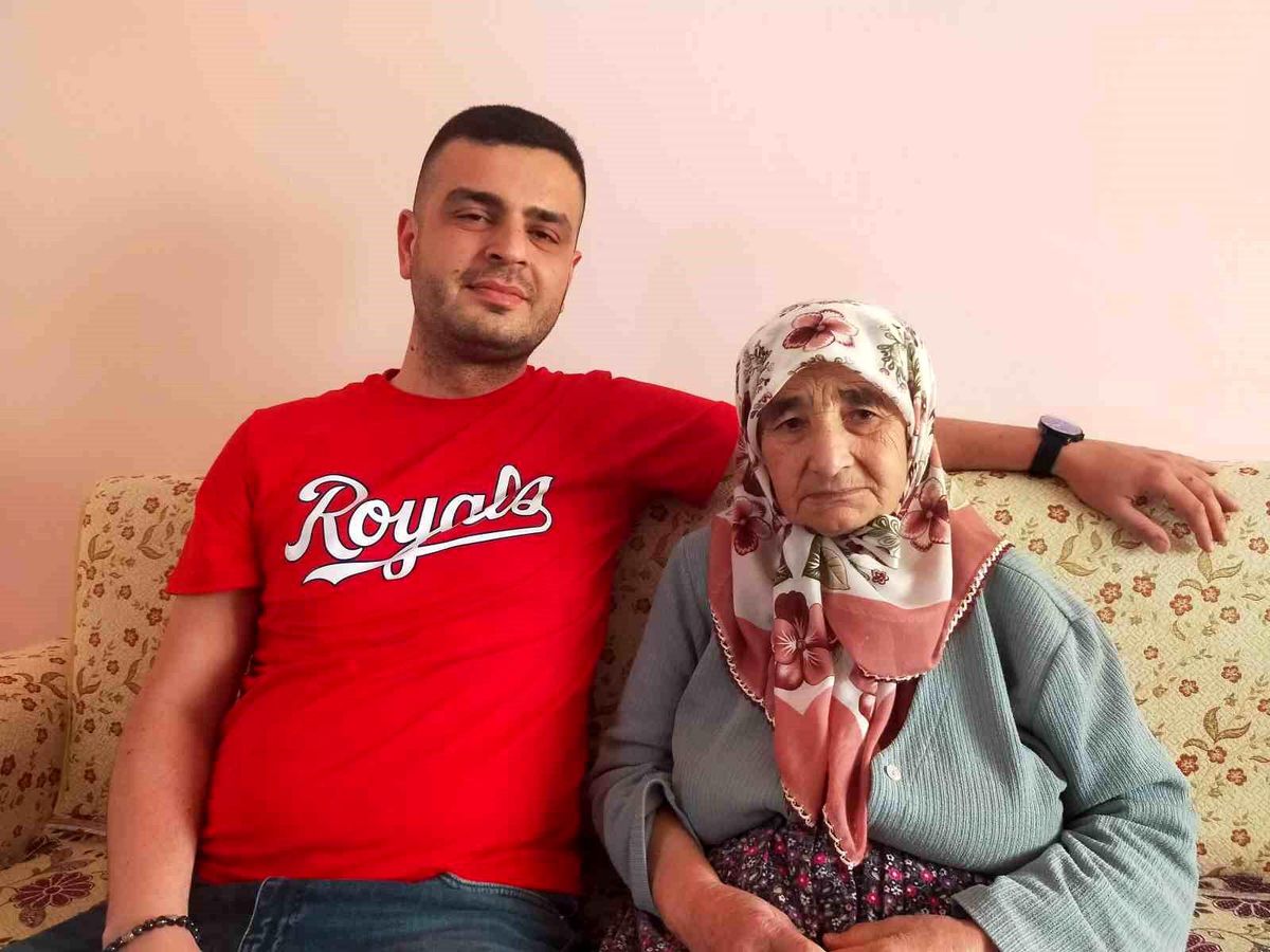 Yaşlı kadının 30 yıllık birikimi dolandırıldı