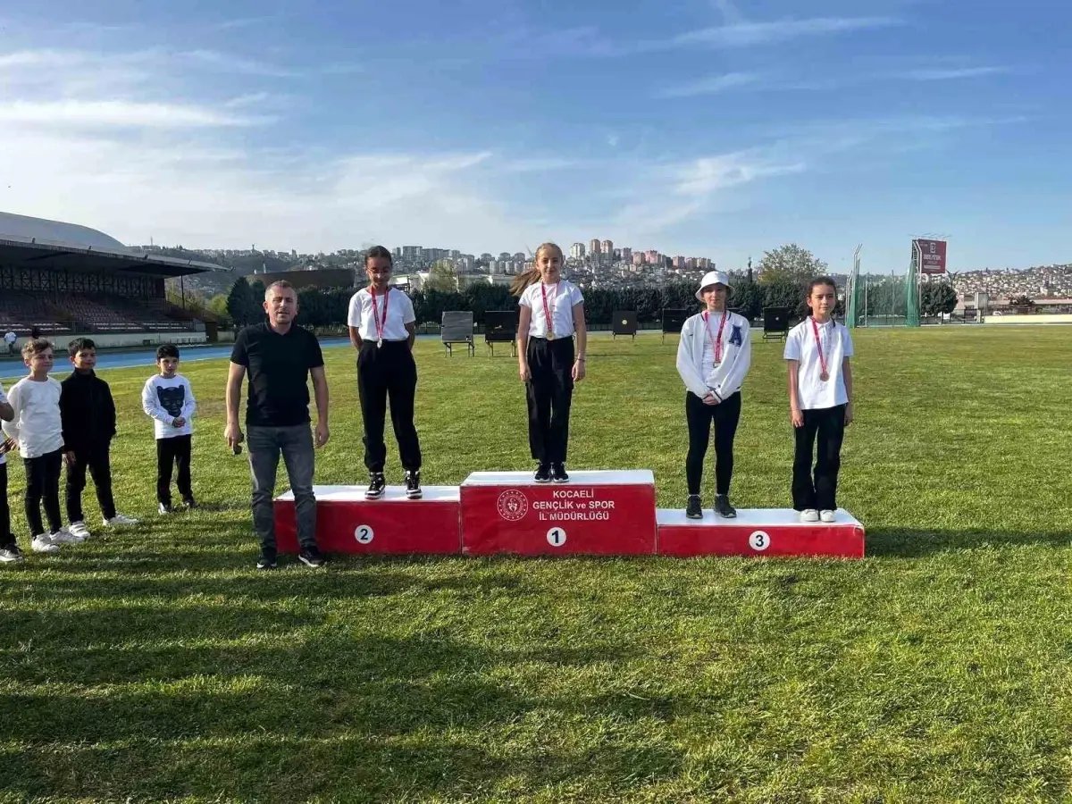 Zeynep Serra Dal Kocaeli Okçuluk Şampiyonu