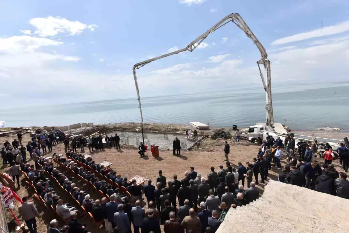 Ahlat\'ta Su Sporları Merkezi\'nin Temeli Atıldı