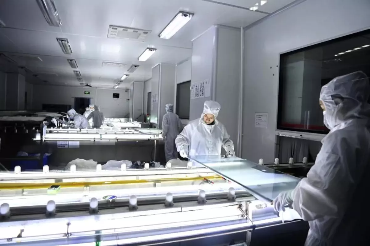 Çin\'in Cam Endüstrisi Genişliyor