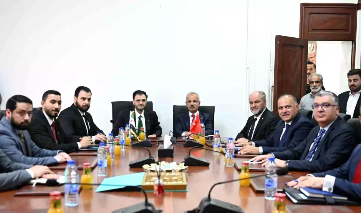 Bakan Uraloğlu\'ndan Şam Ziyareti