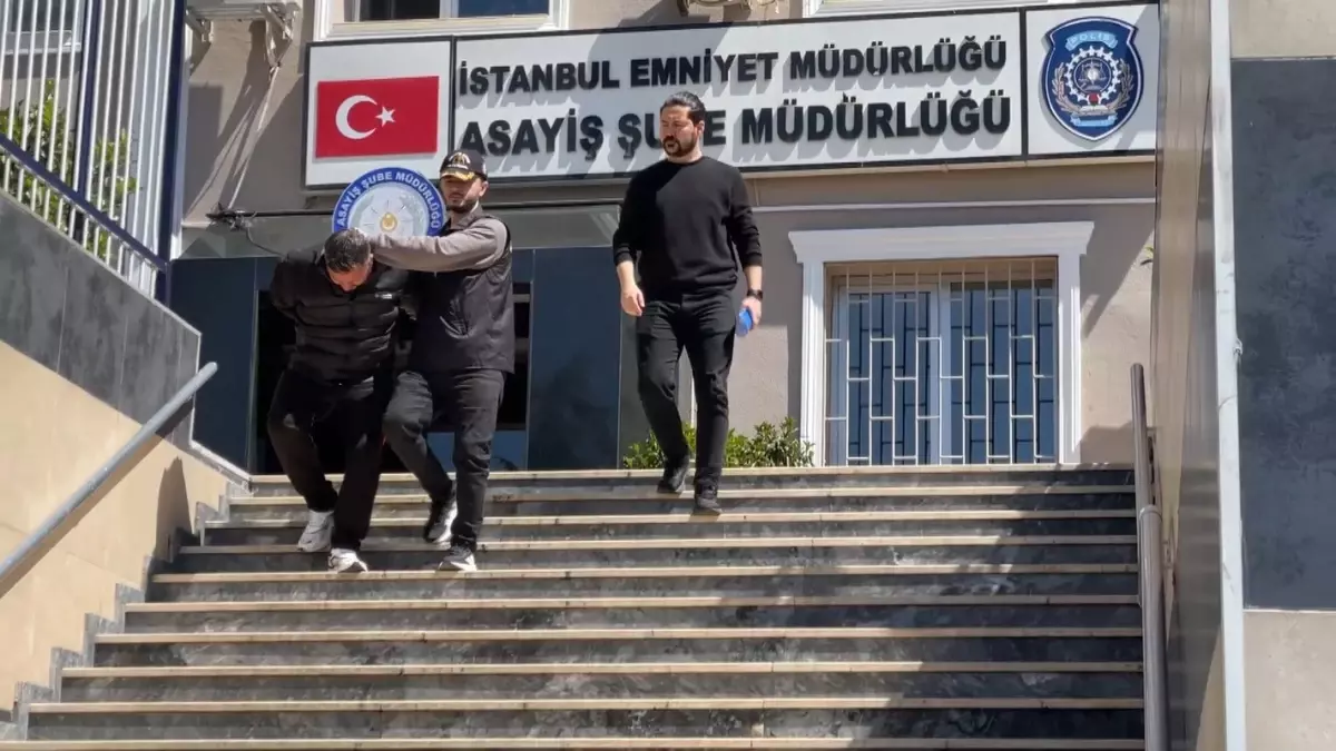 İstanbul\'da Dolandırıcı Yakalandı