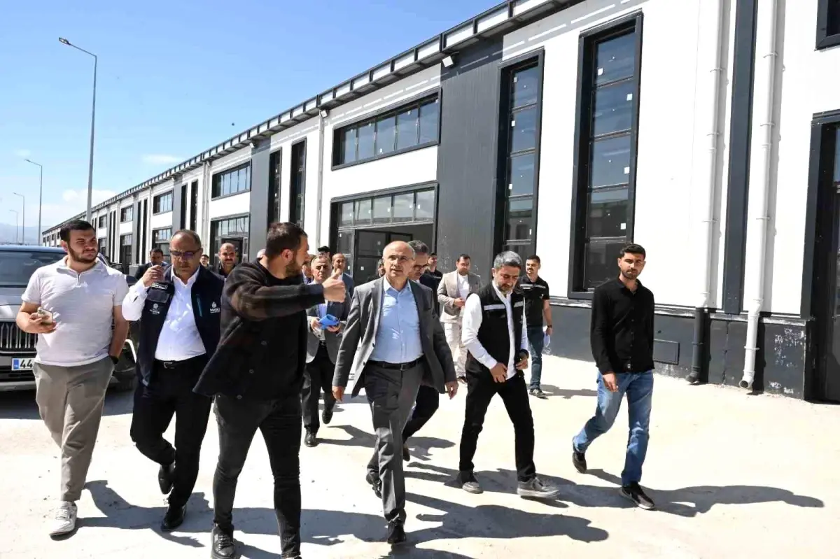 Malatya\'da 714 İş Yerinin İnşaatı Hızla Devam Ediyor