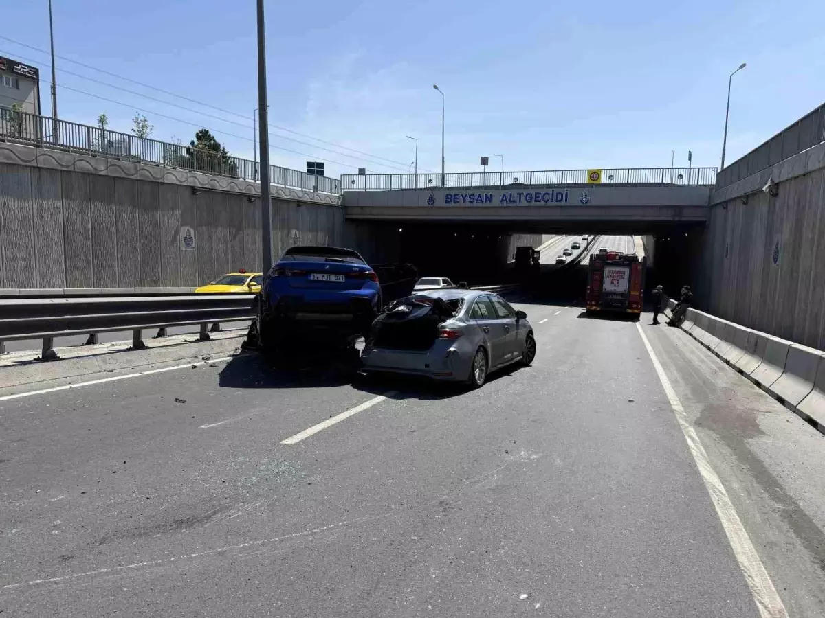 Beylikdüzü\'nde Zincirleme Kaza