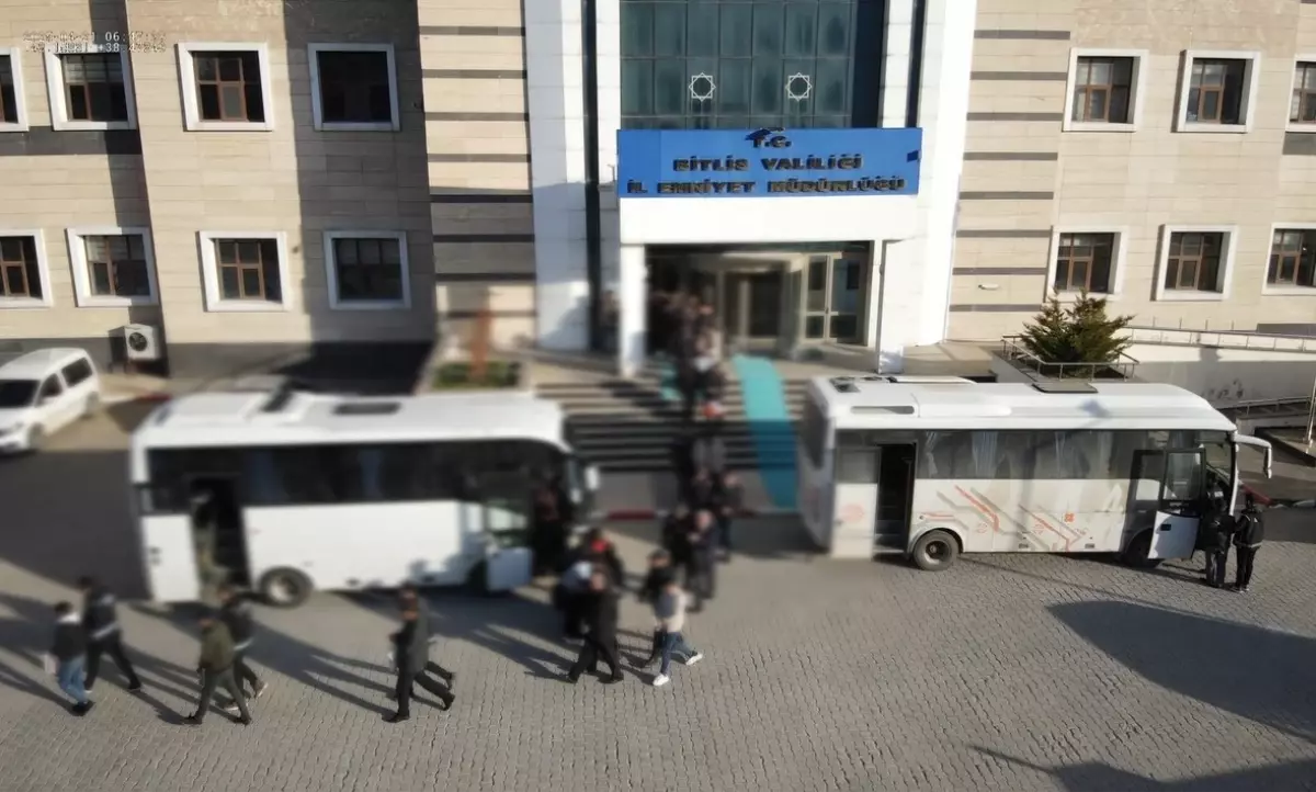 Bitlis\'te Joker Operasyonu: 27 Tutuklama