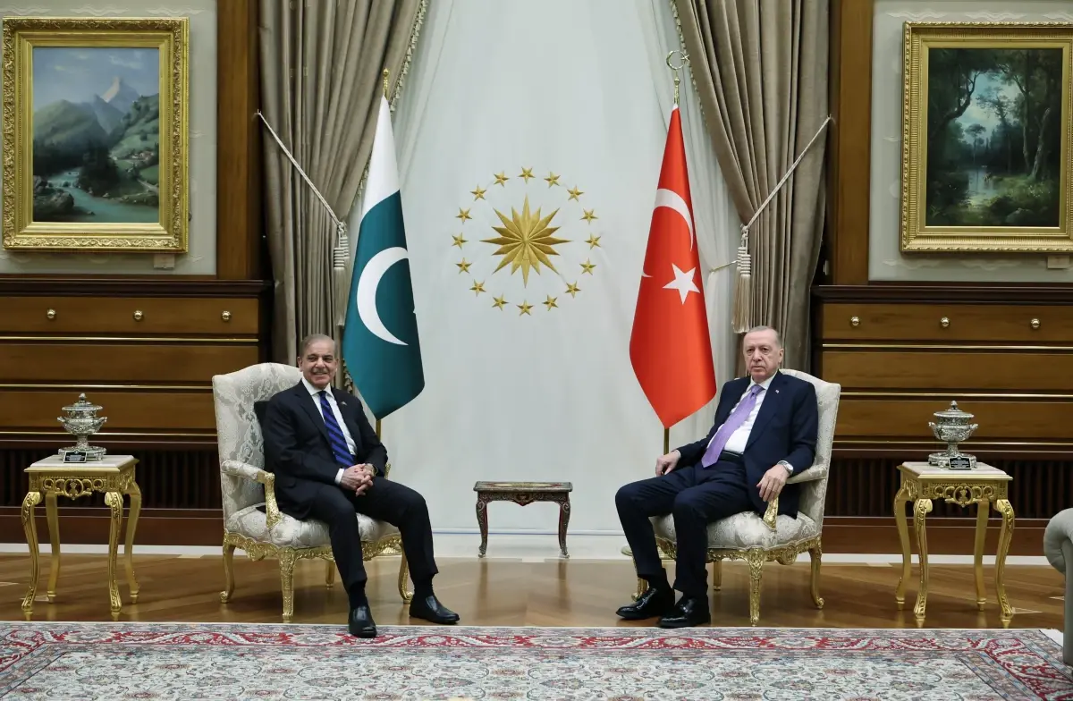 Cumhurbaşkanı Erdoğan, Pakistan Başbakanı Şerif\'i kabul etti