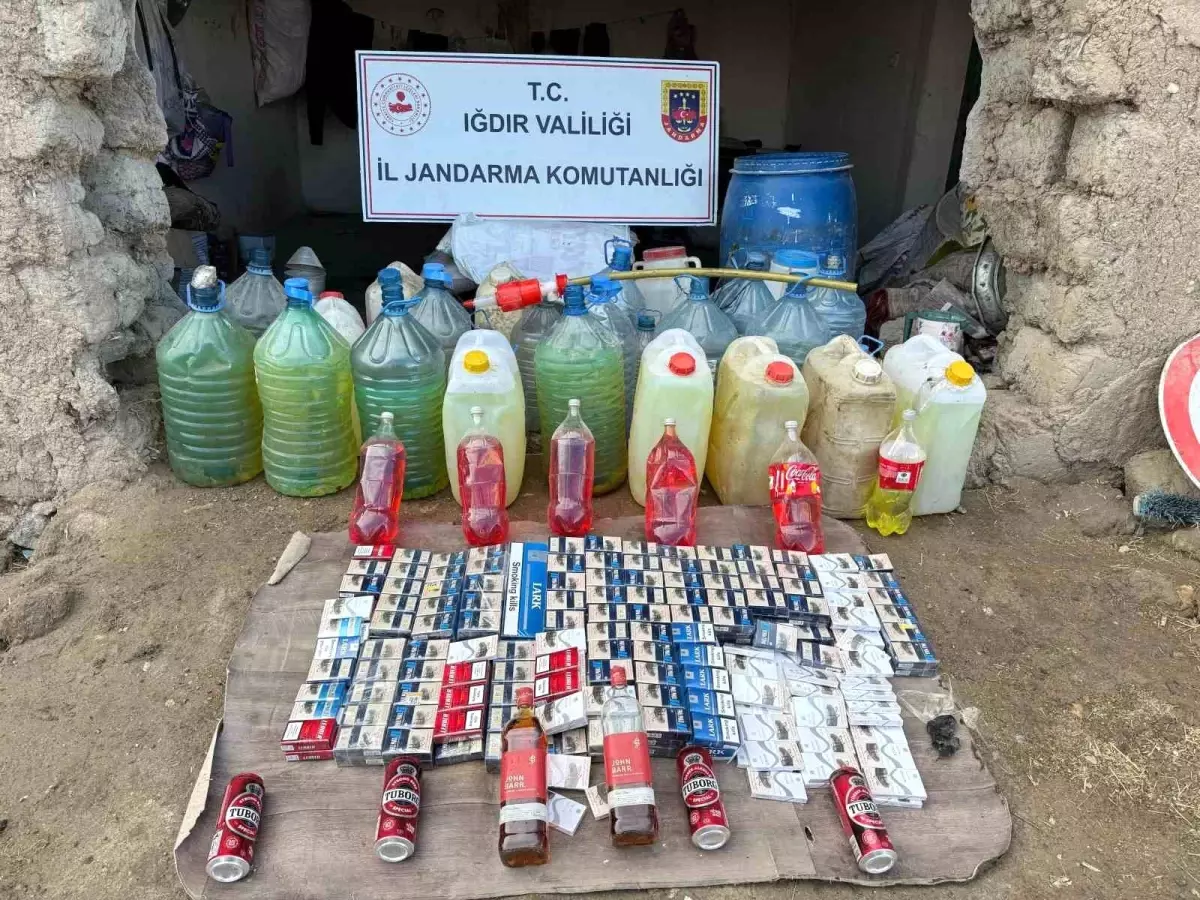 Iğdır\'da Kaçak Akaryakıt ve Sigara Operasyonu