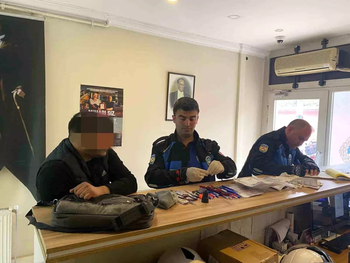 Engelli Taklidi Yaparak Dilencilik Yapan Kişi Yakalandı