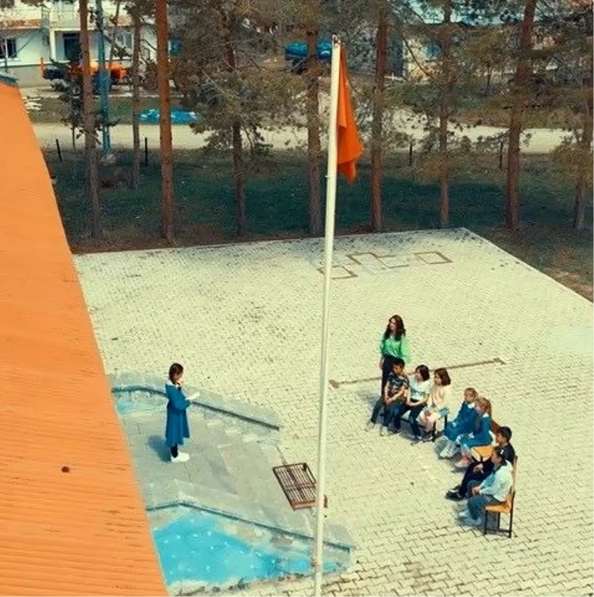 Köy Okulundan Jandarmaya Şiir