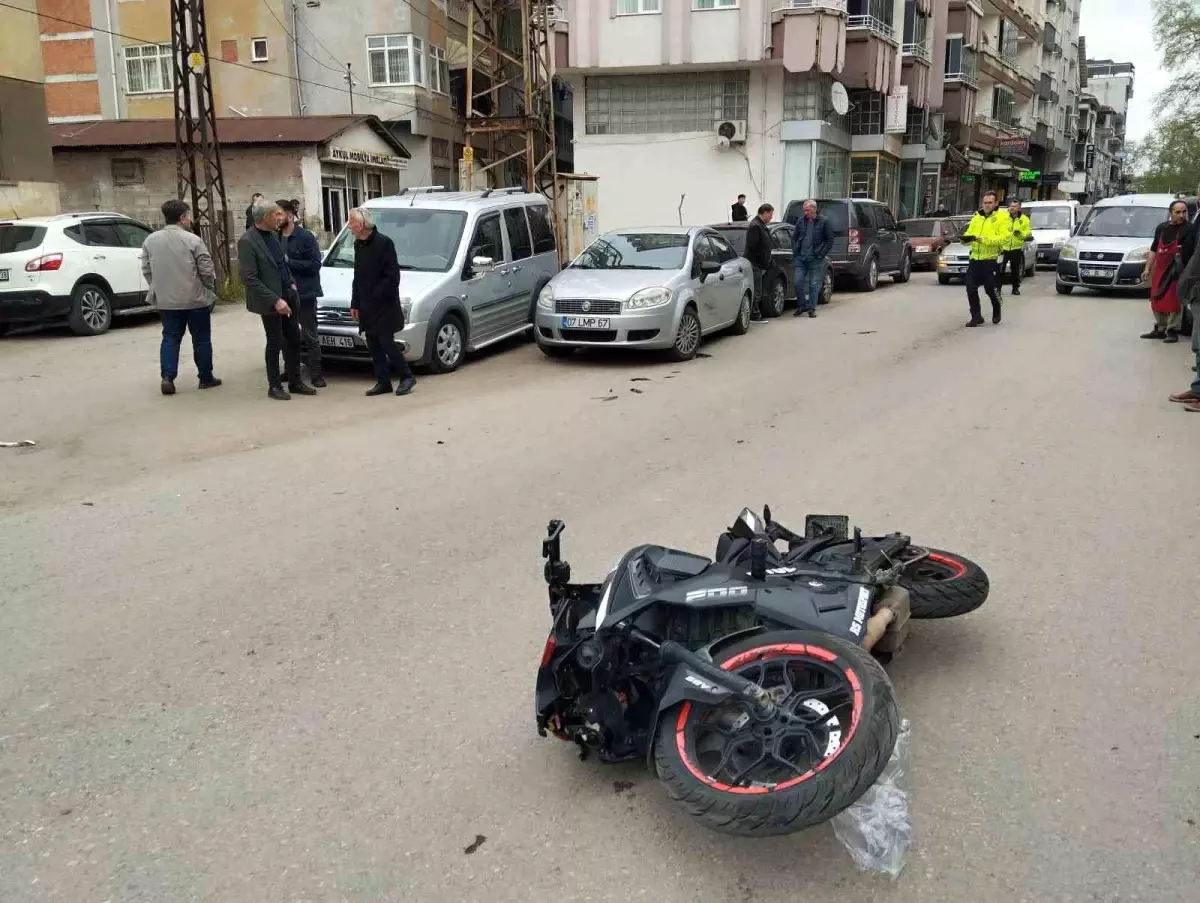 Samsun\'da Motosiklet Kazası: 1 Yaralı