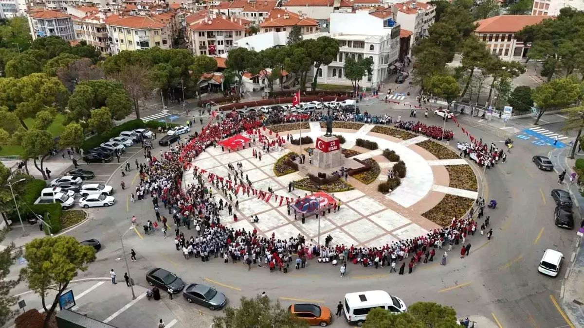 23 Nisan Coşkusu Menteşe\'de