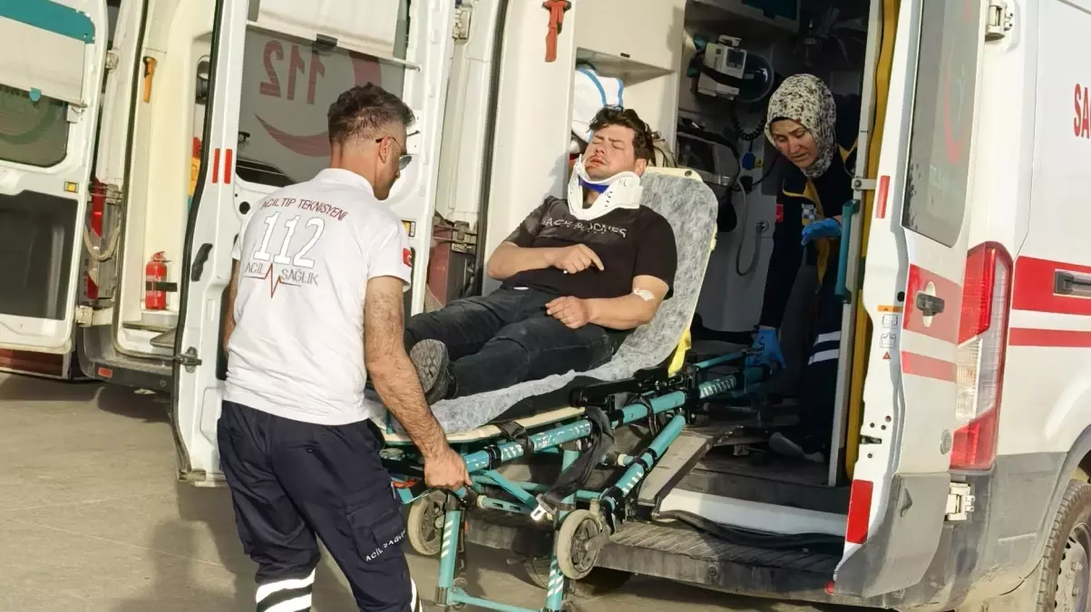 İnegöl\'de motosiklet kazası: Sürücü yaralandı