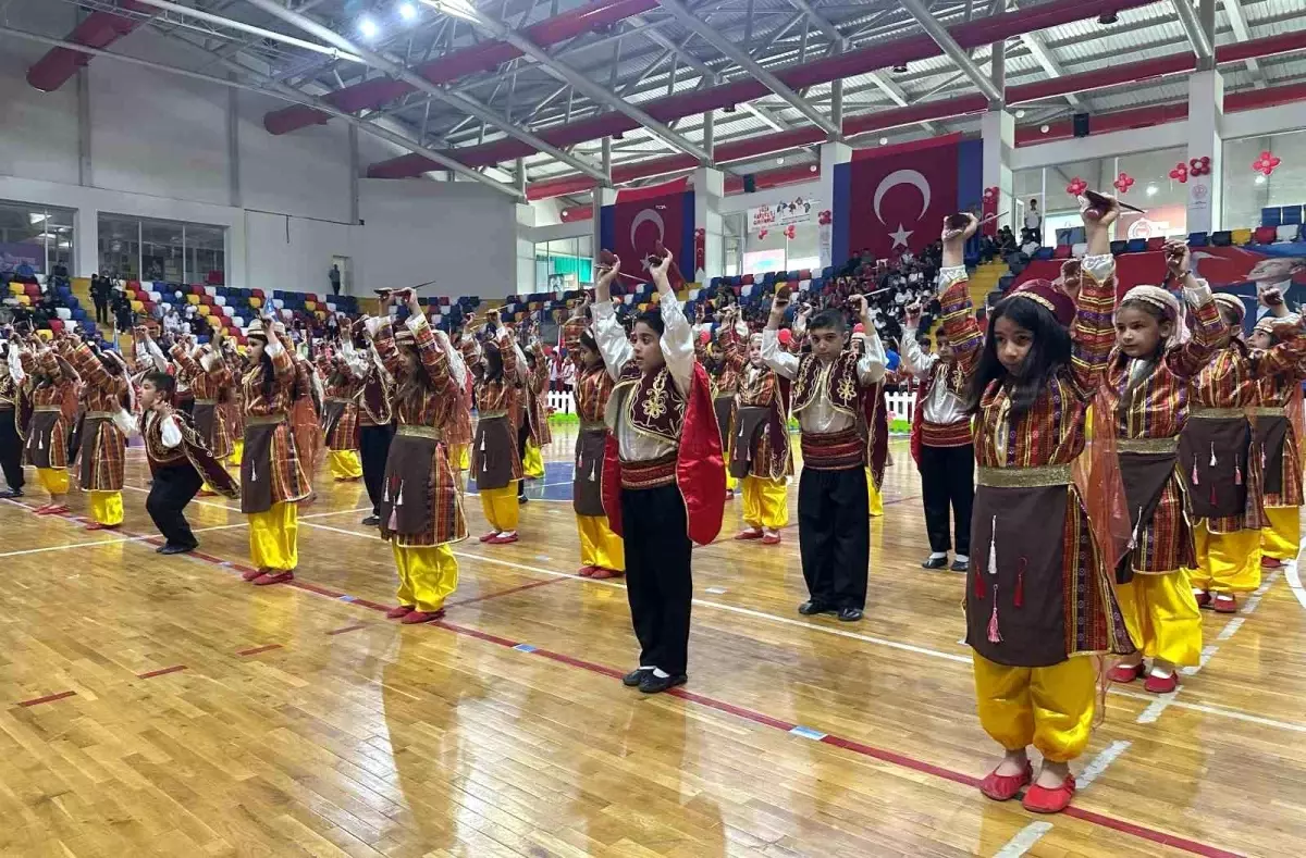 Adıyaman\'da 23 Nisan Coşkuyla Kutlandı