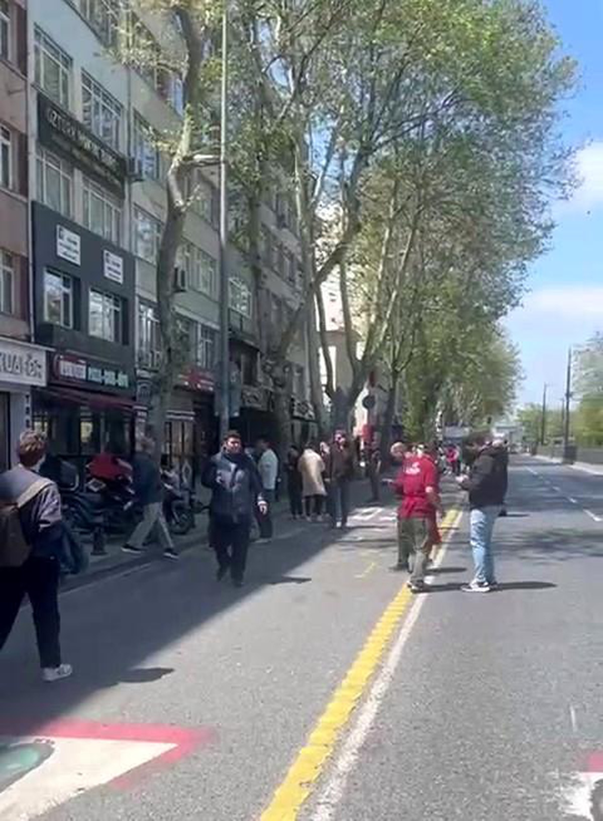 İstanbul\'da 6.2 Büyüklüğünde Deprem