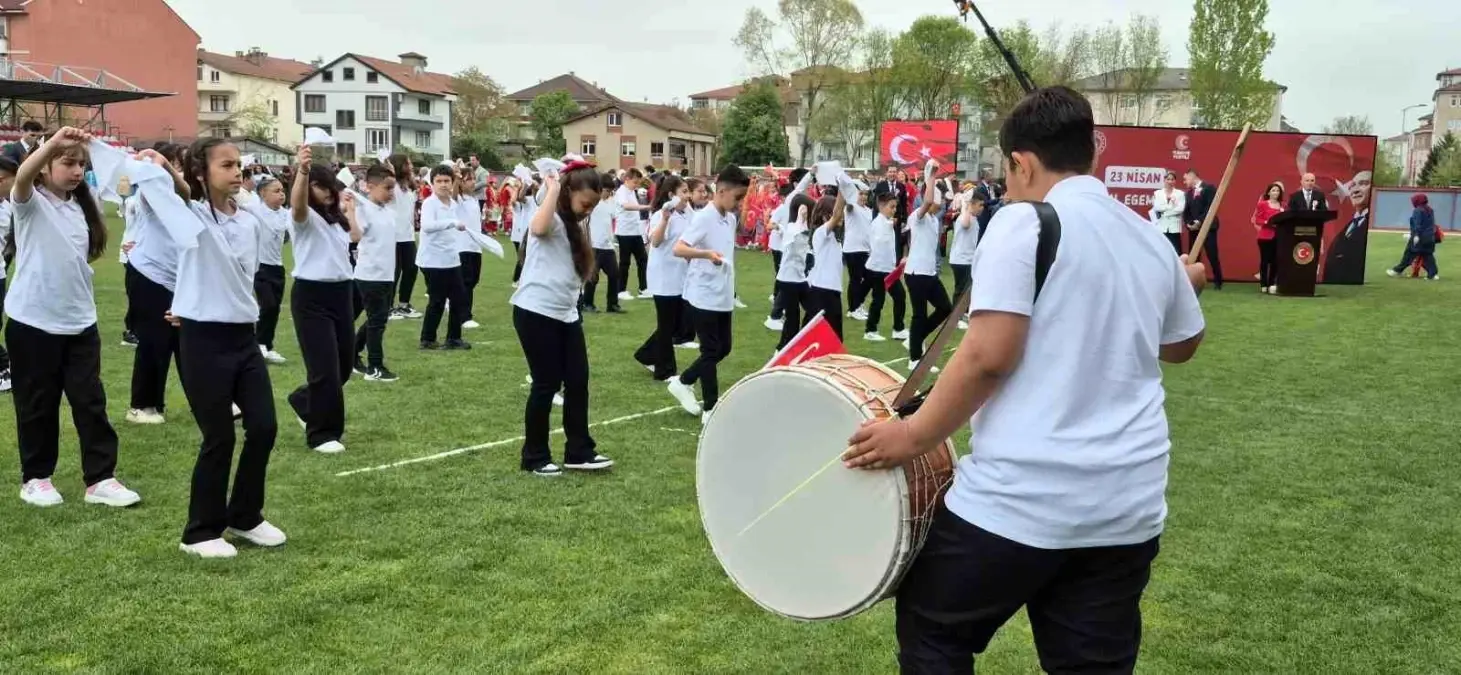 Bartın\'da Renkli 23 Nisan Kutlamaları