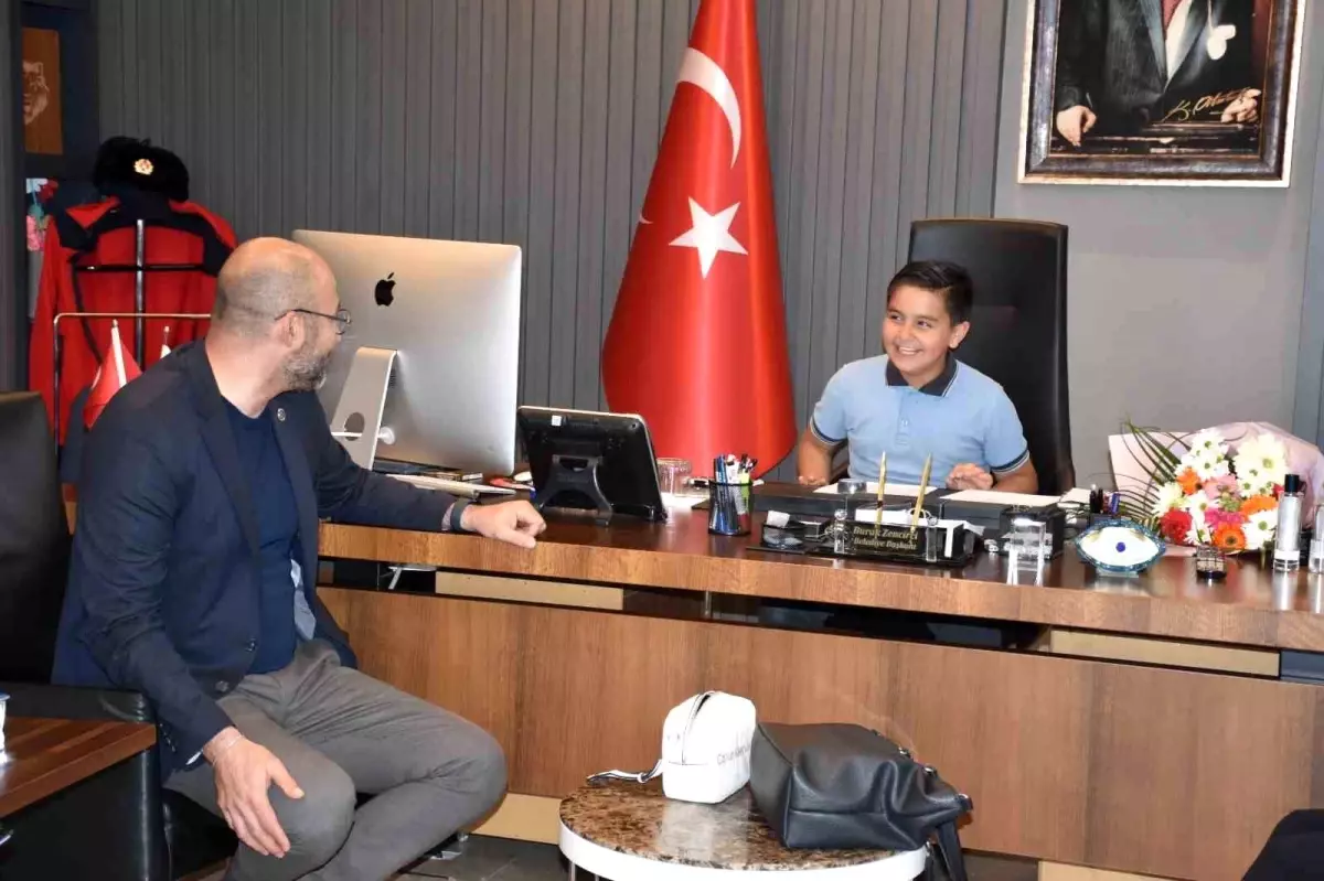 Minik Başkanlar Germencik\'te Koltuğu Devraldı