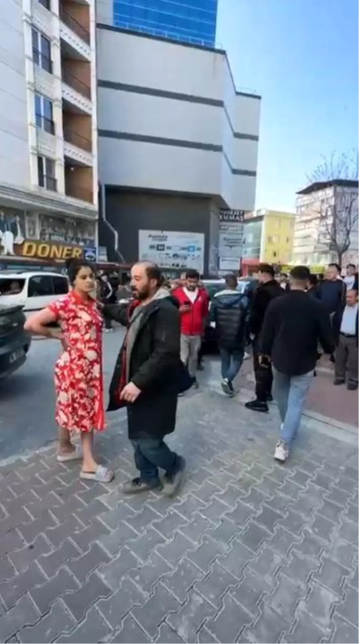 Esenyurt\'ta Dolandırıcılık Skandalı