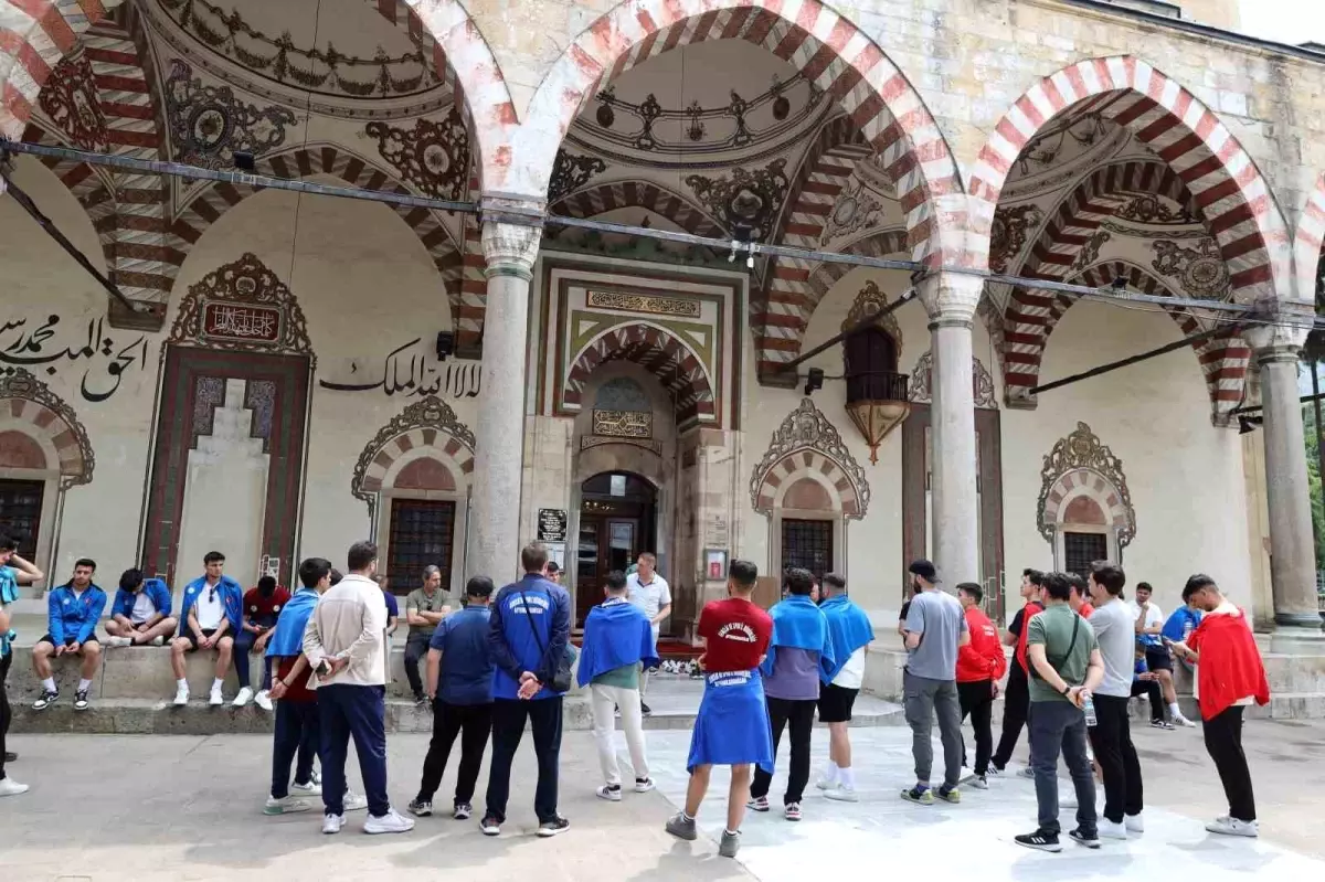 YURTLİG Voleybol Müsabakaları Manisa\'da