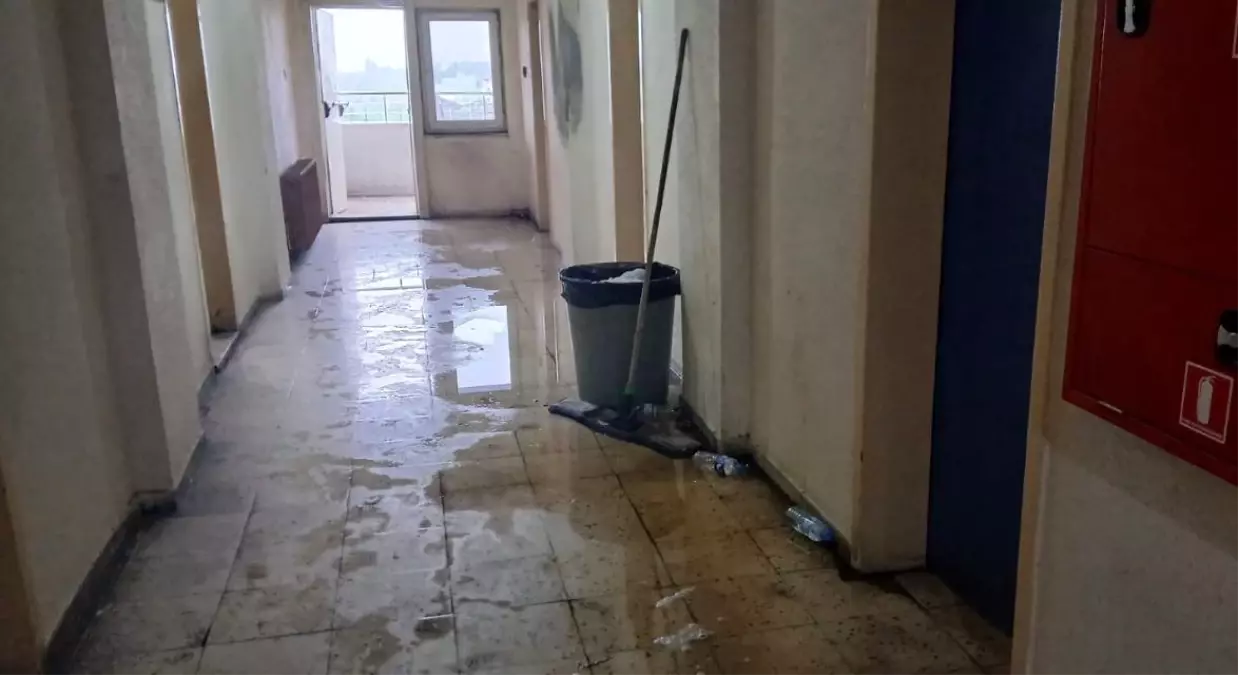 Iğdır\'da Öğrenci Yurdunu Su Bastı