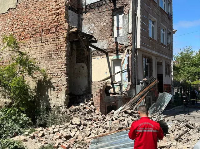 İstanbul'da 6.2 büyüklüğünde deprem