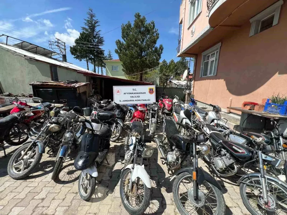 Motosiklet Hırsızlığı: 44 Motosiklet Ele Geçirildi