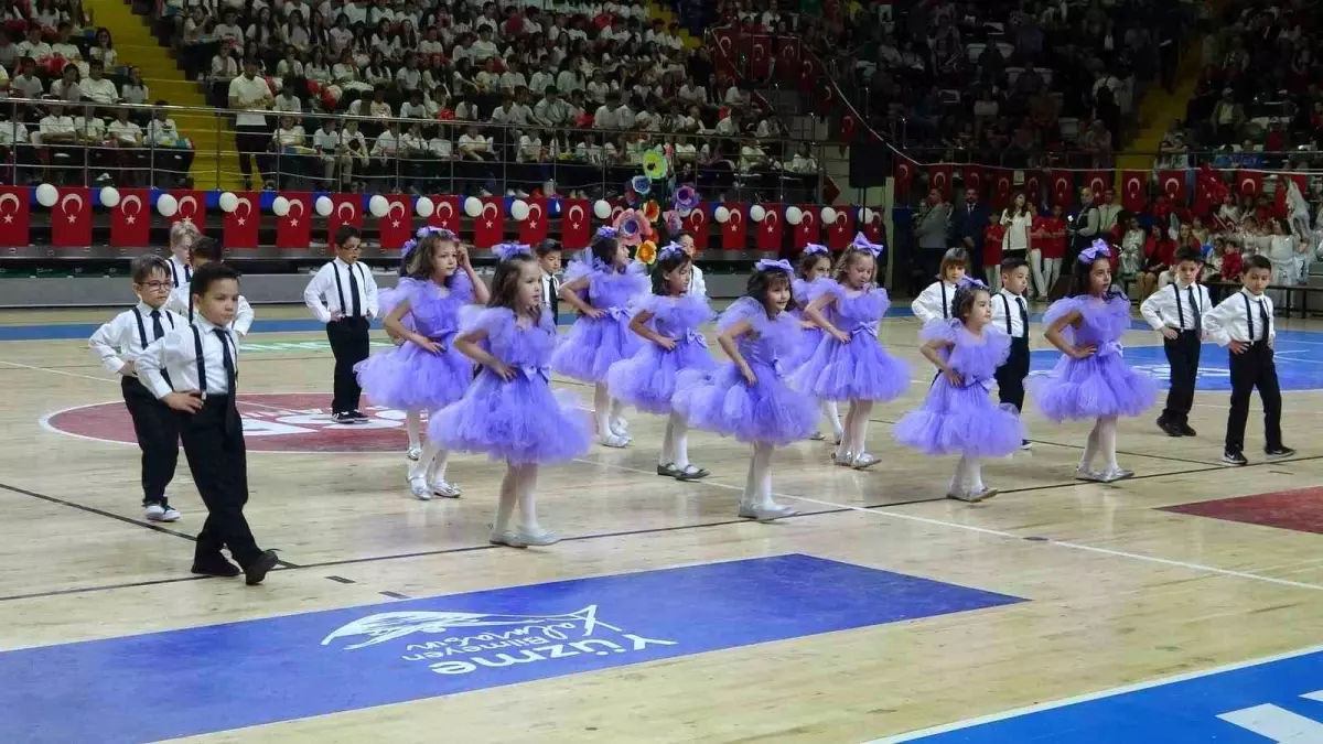 23 Nisan Coşkuyla Kutlandı