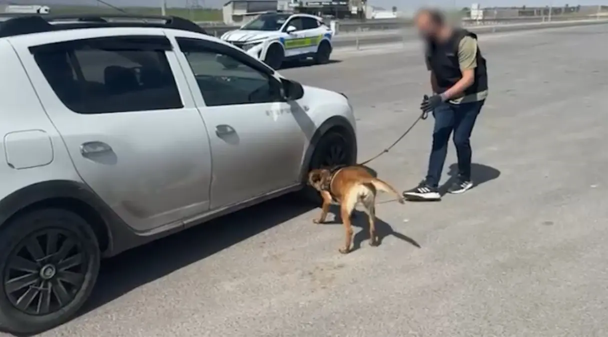 Kayseri\'de Uyuşturucu Operasyonu: 1,7 Kilo Ele Geçirildi