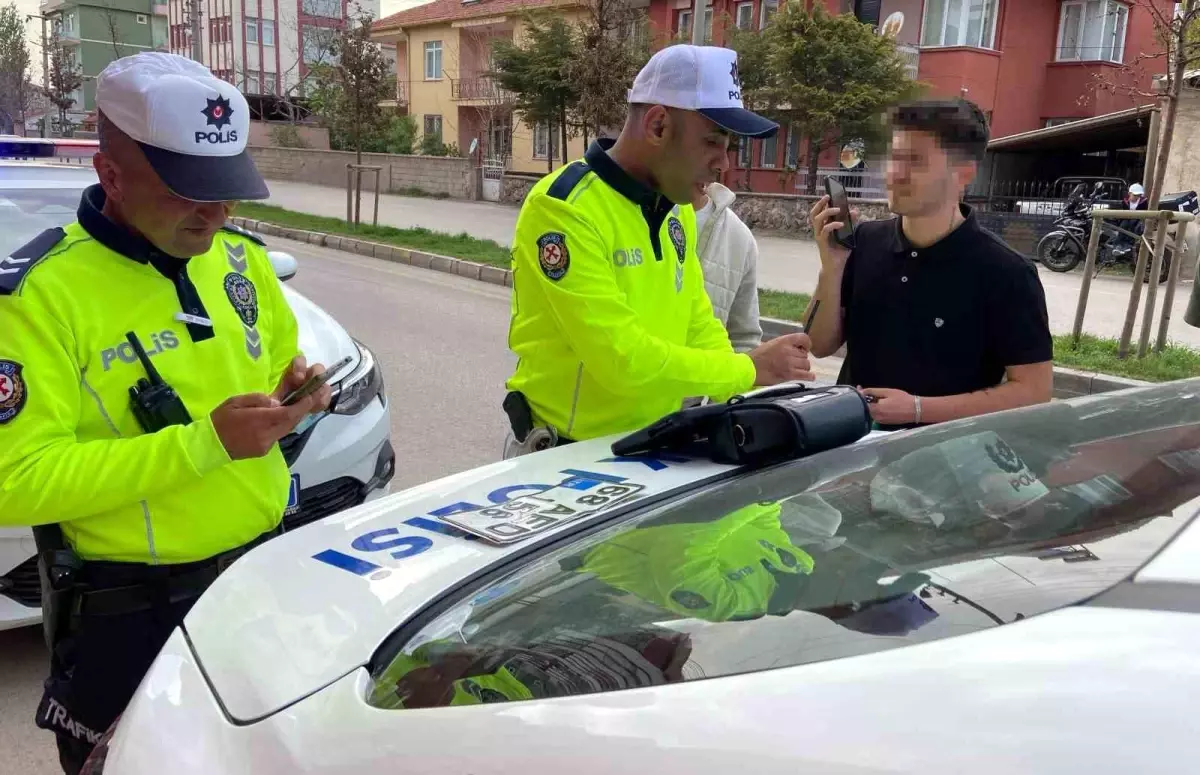 Aksaray\'da Motosiklet Denetimi: 16 Bin Ceza