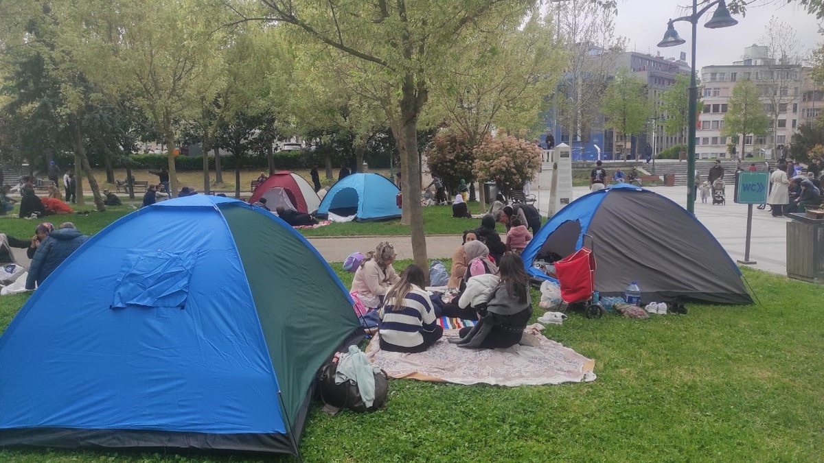 İstanbul\'da 6.2 Büyüklüğünde Deprem