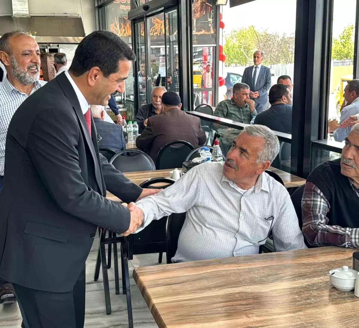 Başkan Taşkın, Vatandaşlarla Buluşarak Taleplerini Dinledi