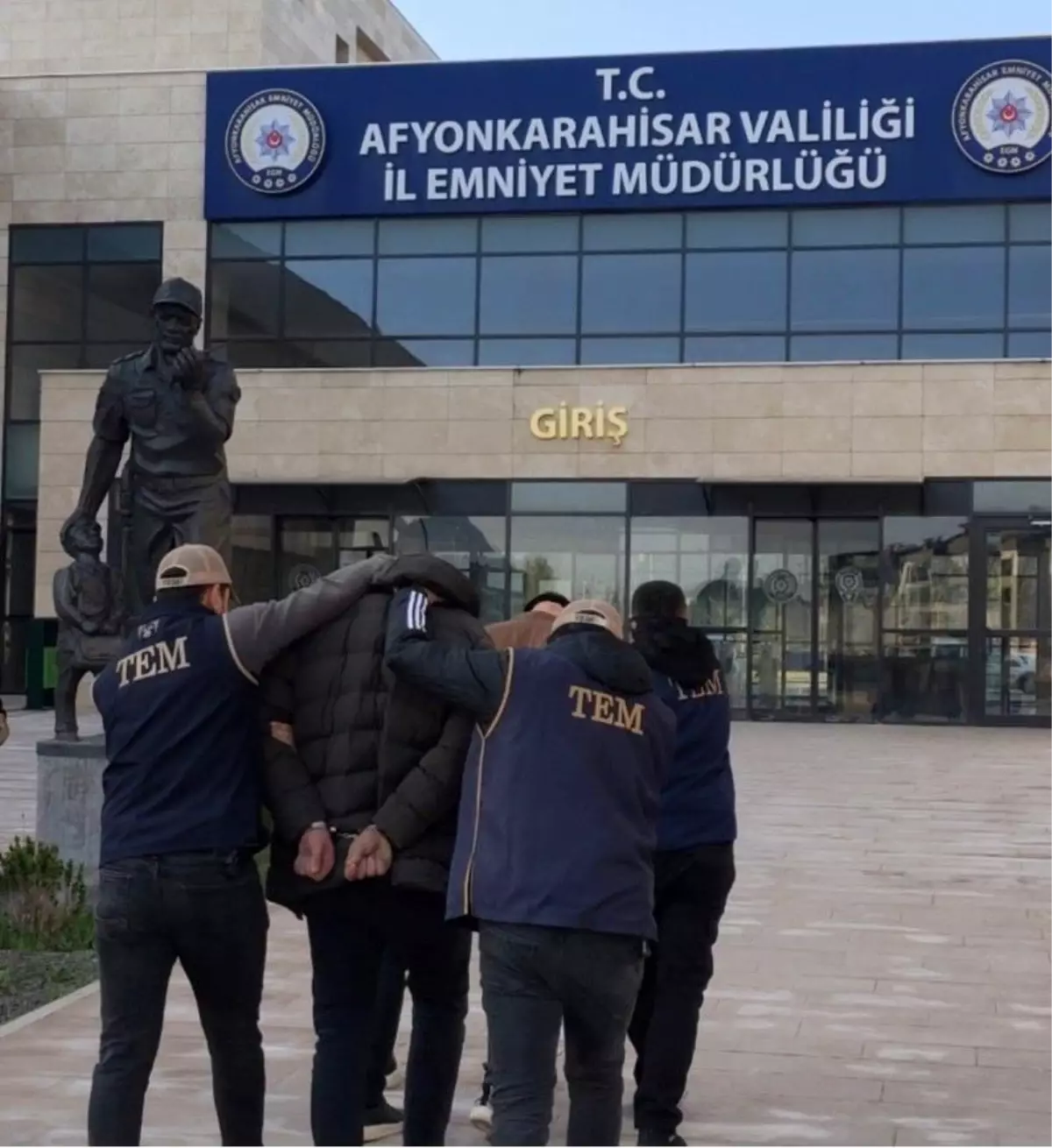 Afyonkarahisar\'da Terör Operasyonu