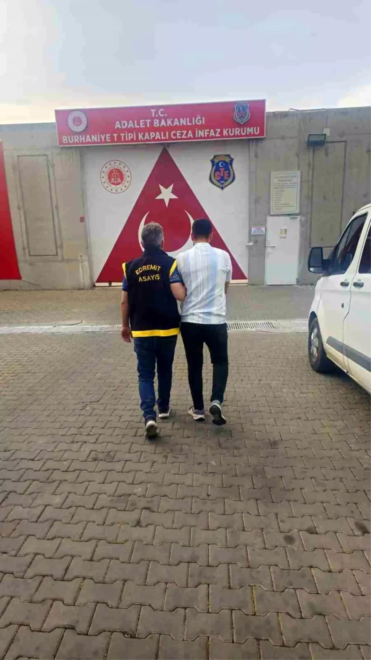 Balıkesir\'de Tutuklamalar: 29 Şahıs Cezaevine Gönderildi