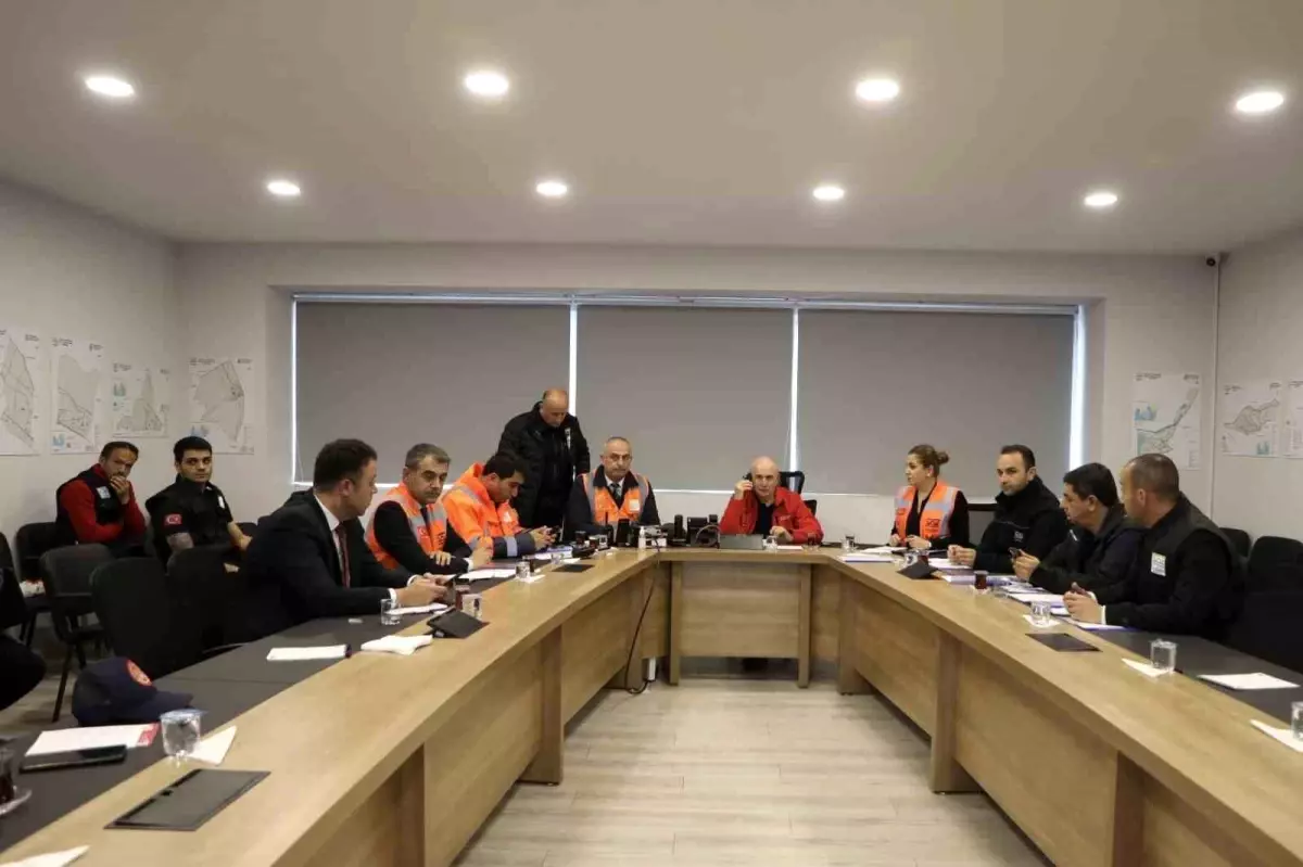 Büyükçekmece Belediyesi Depremin Ardından Teyakkuzda