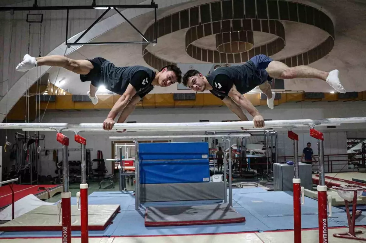 İkiz Cimnastikçiler Olimpiyat İçin Hazırlanıyor