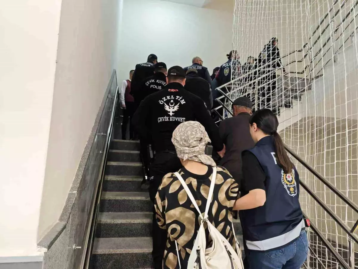 Kütahya\'da Fuhuş Operasyonu: 6 Tutuklama