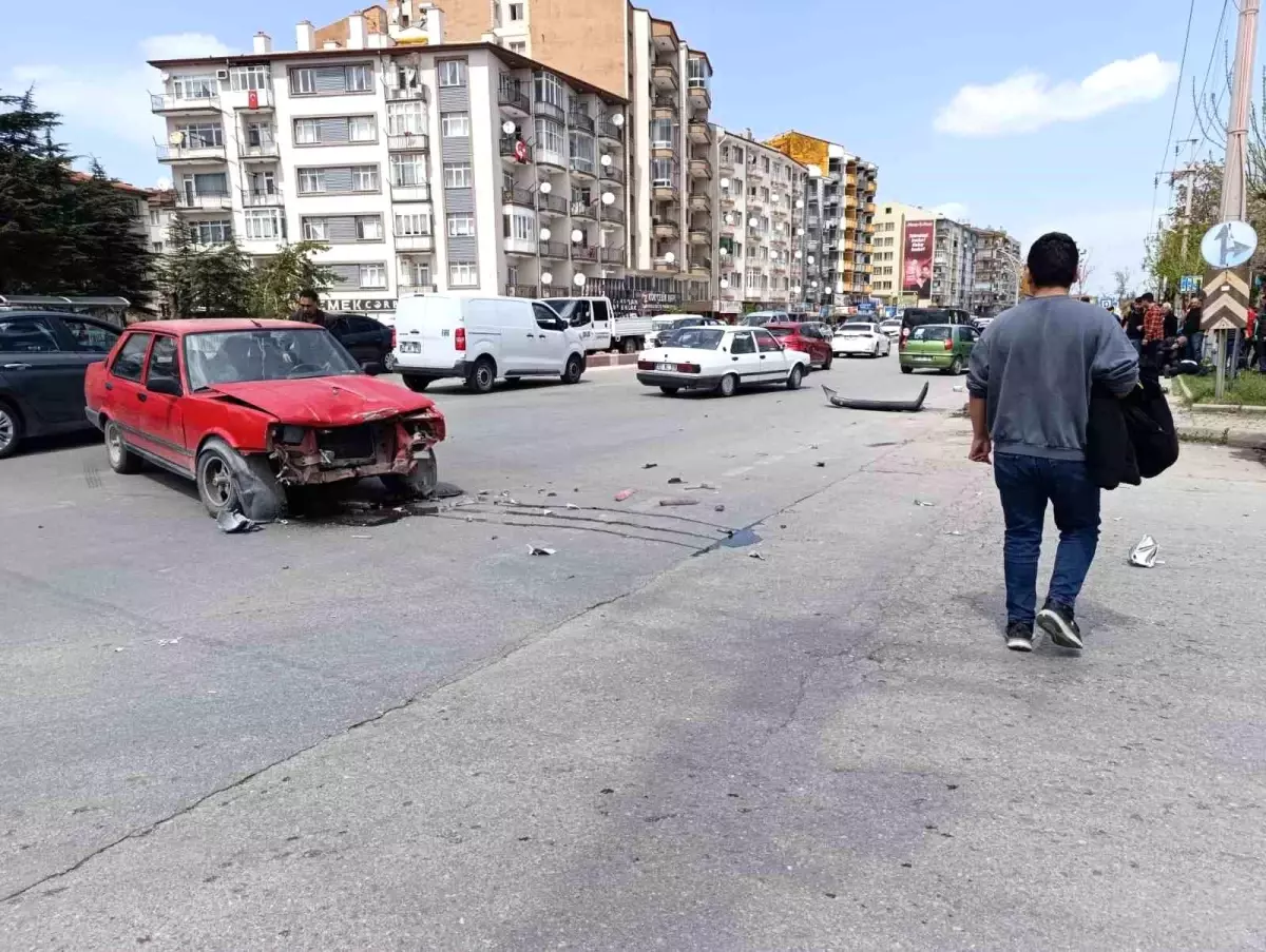 Afyonkarahisar\'da Kaza: 1 Yaralı