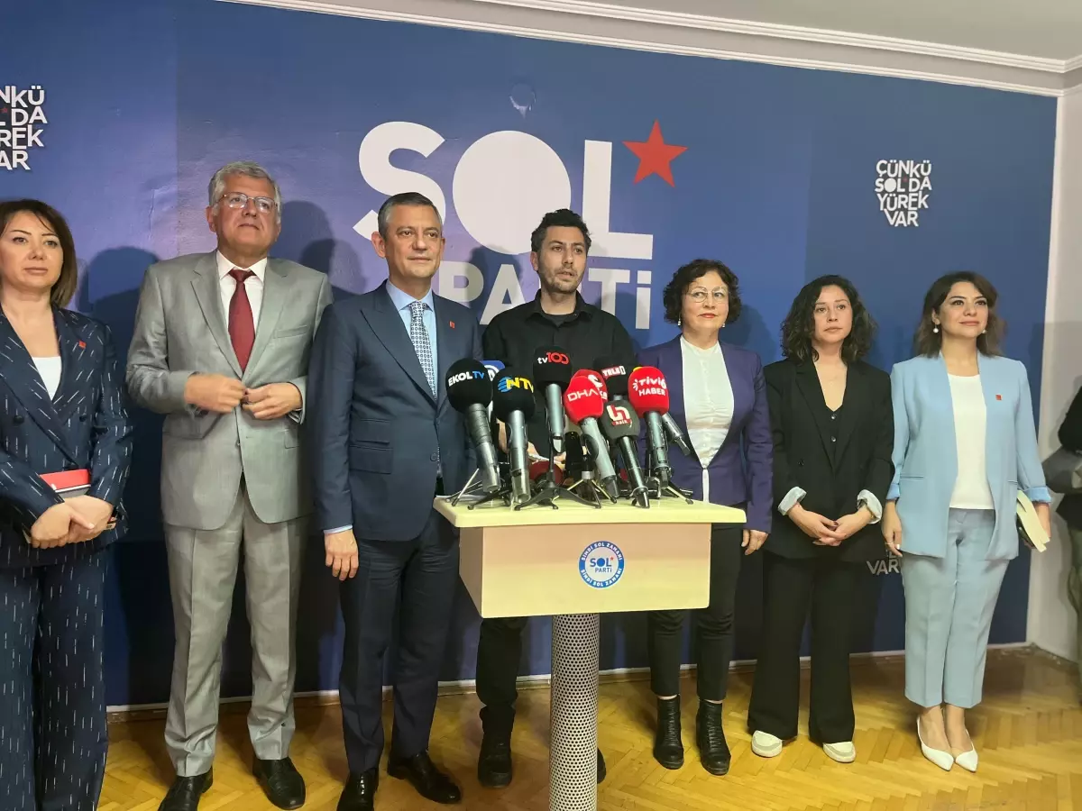 CHP Genel Başkanı Özgür Özel: İstanbul Büyükşehir Belediyesi deprem toplantısına davet edilmedi