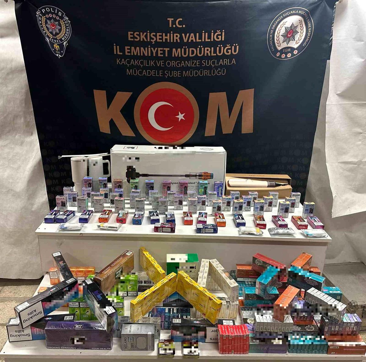 Eskişehir\'de Kaçak Eşya Operasyonu