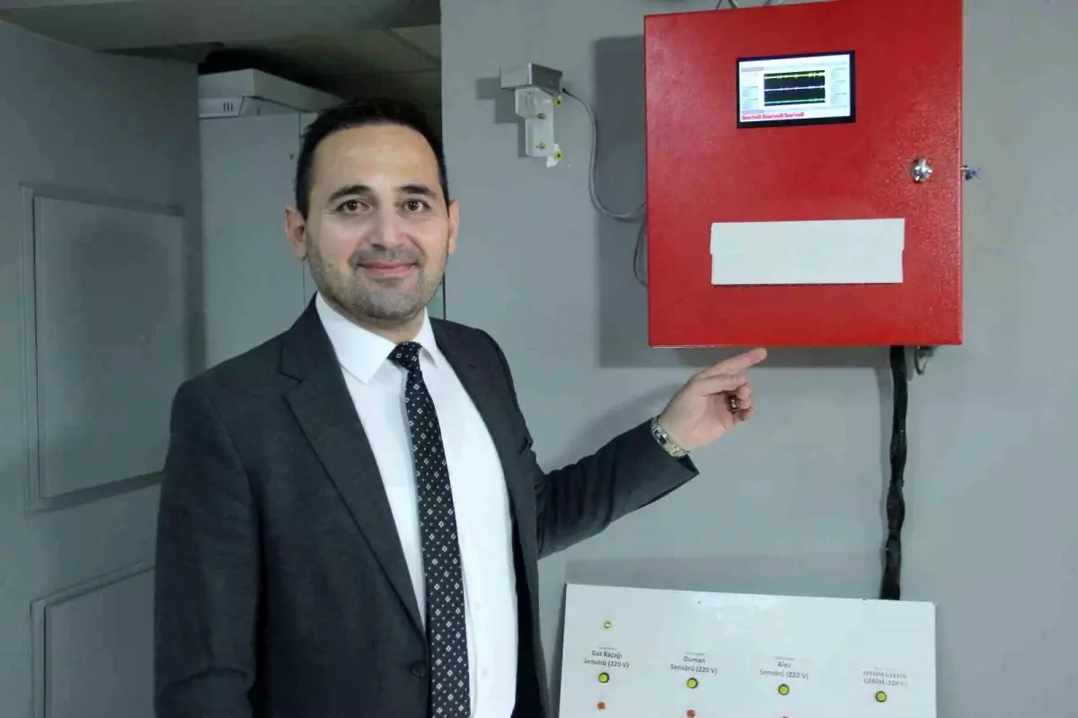 OFSİS Deprem Uyarı Cihazı 9 Saniye Önceden Uyardı