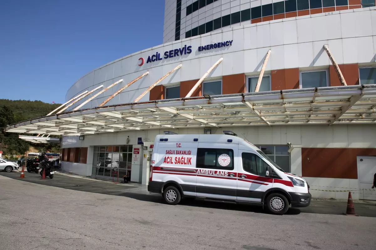 Keşan\'da İnşaat İşçisi Düşerek Ağır Yaralandı