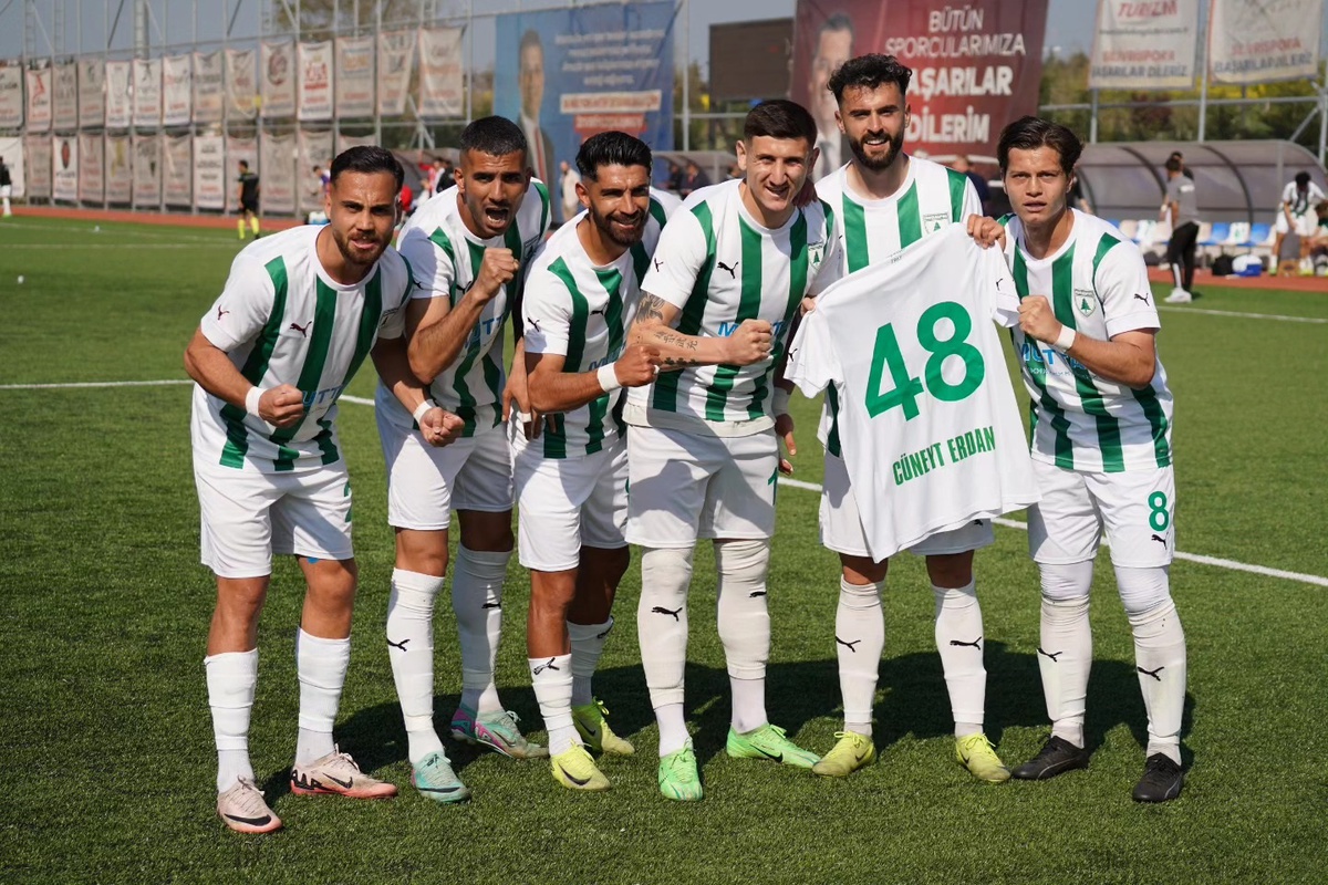 Muğlaspor 2. Lig\'e Yükseliyor