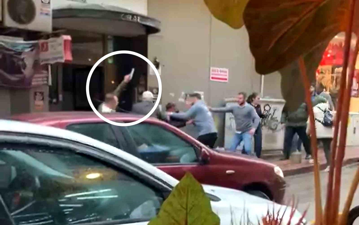 Samsun\'da Uzman Çavuş Kavga Ayırdı, Havaya Ateş Açtı